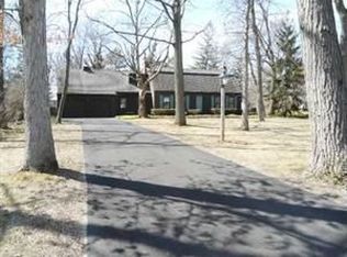 5054 Forest Rd, Lewiston, NY 14092