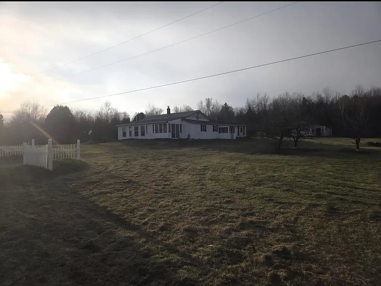 478 Lavalley Rd — Photo 8