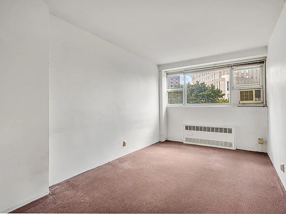2nd image of 185 Park Row APT 5G