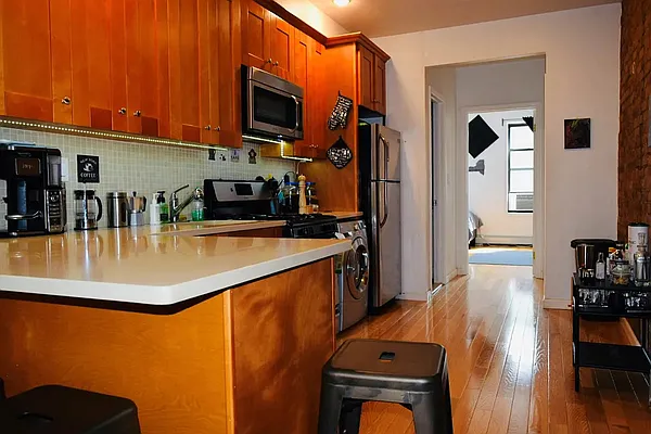 Rented by Oxford Property Group | media 6