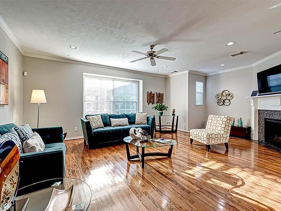 3rd image of 2610 Enclave At Shady Acres Ct