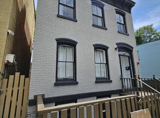 136 Johnston St, Newburgh, NY 12550