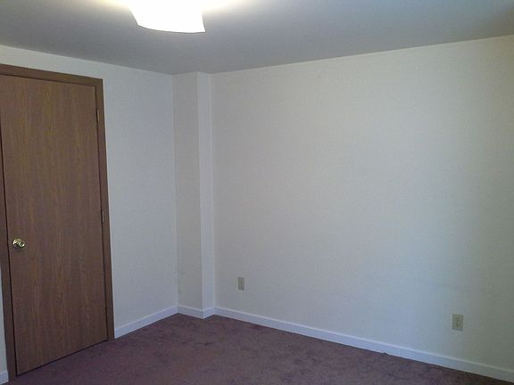 3rd image of 142 E Bald Eagle St APT 2A