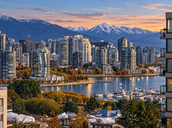 1483 W 7th Ave #1204, Vancouver, BC V6H 4H6
