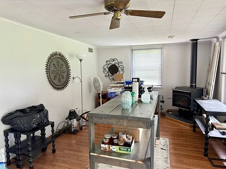 4631 Melody Ln — Photo 10