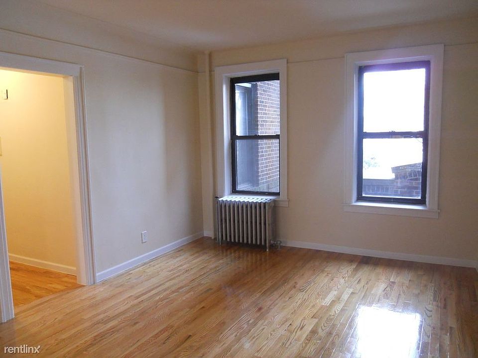 1st image of 9427 210th St