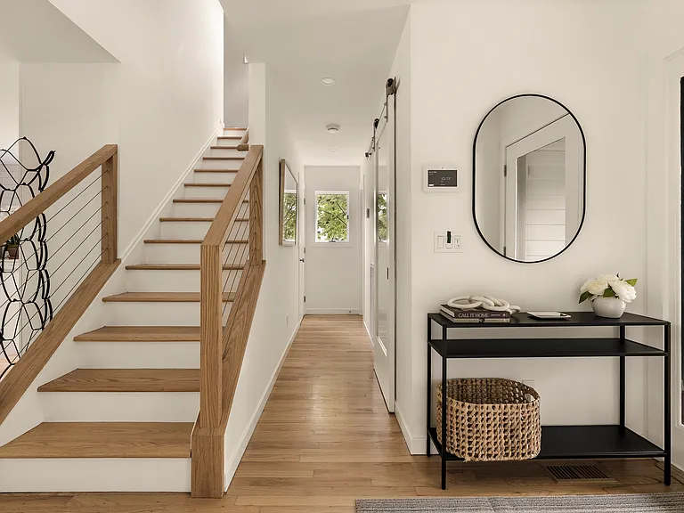 15 Margaret Dr — Photo 14