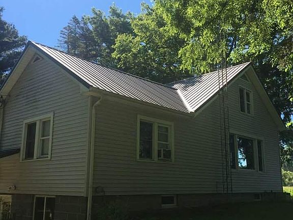 3rd image of 8954 W South River Dr