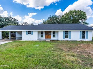 105 Baker St, Broussard, LA 70518