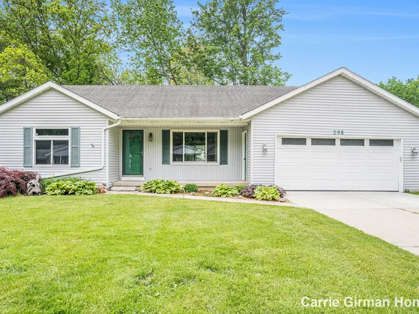 298 Chasseral Ct NW, Comstock Park, MI 49321