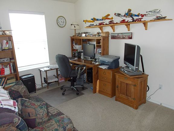 4th image of 1550 Mountain View Dr APT E