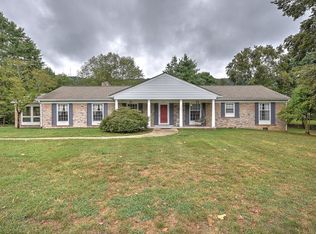 2013 Canterbury Rd, Kingsport, TN 37660