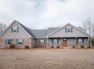 185 Titus Cv, Mooreville, MS 38857