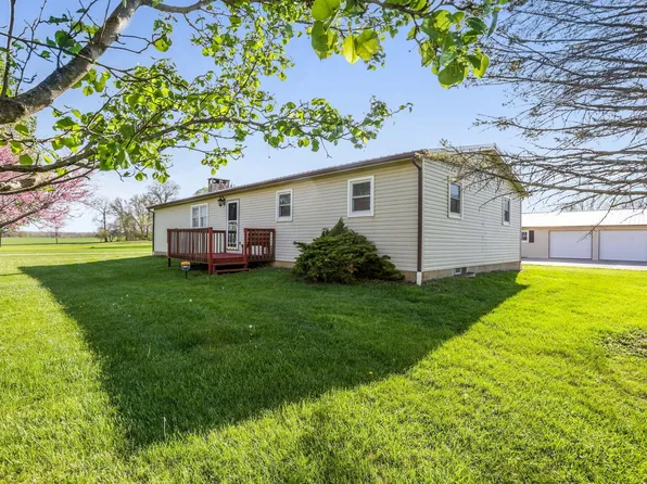 1989 Marion Rd NW, Utica, OH 43080