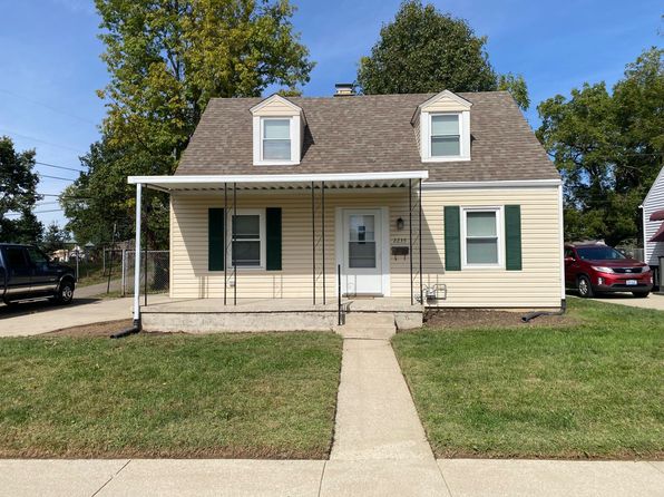 2235 E Bataan Dr
