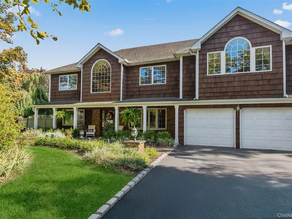 28 Mosshill Place, Stony Brook, NY 11790