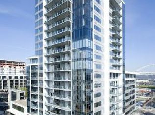 1001 NW Lovejoy 303, Portland, OR 97209