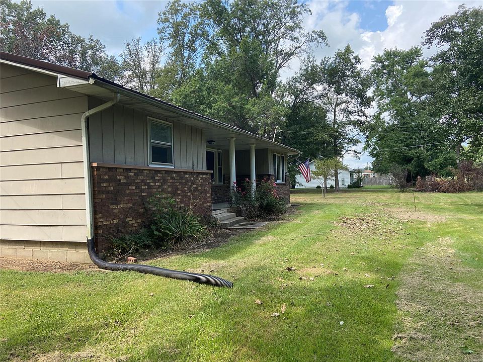 8697 Lincoln Rd, Benton, IL 62812 MLS 23034479 Zillow