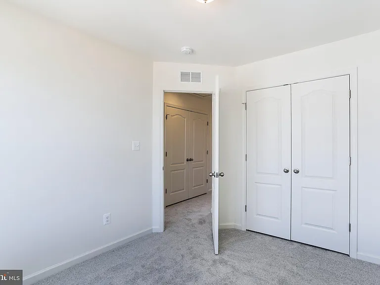 18 Clifton Mnr — Photo 26