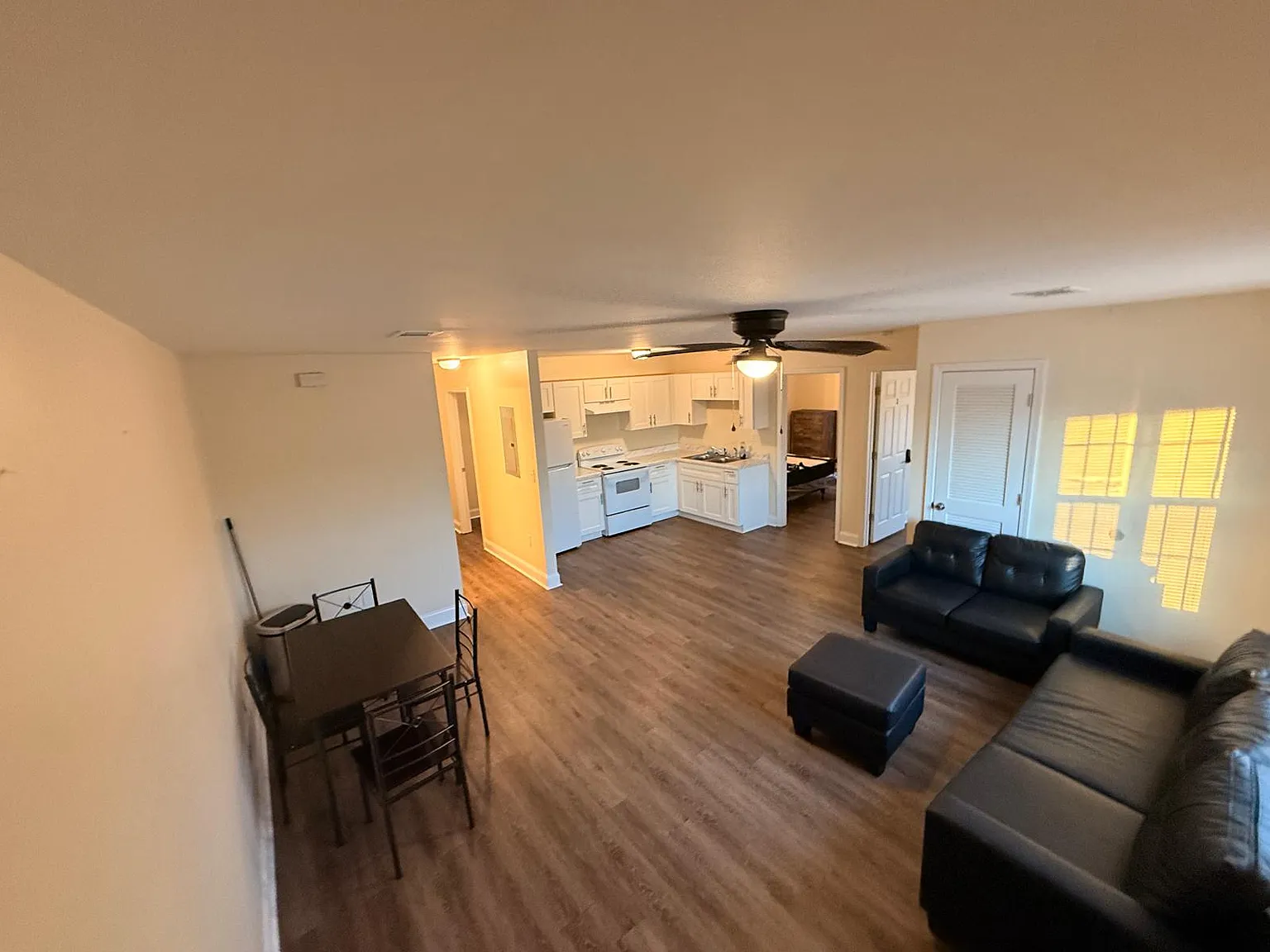 3 bed, 1500 sqft, $1,250 — Photo 3