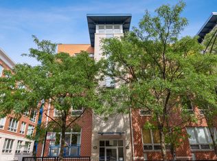 27 N Racine Ave UNIT 401, Chicago, IL 60607