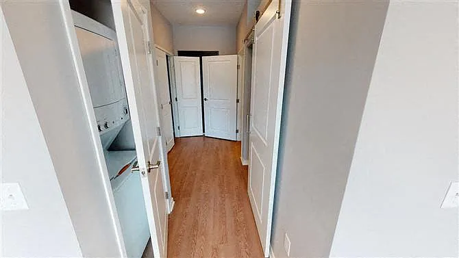 Maven Apartments — Photo 44