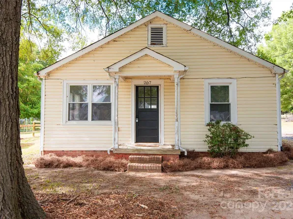 207 N Love Chapel Rd, Stanfield, NC 28163