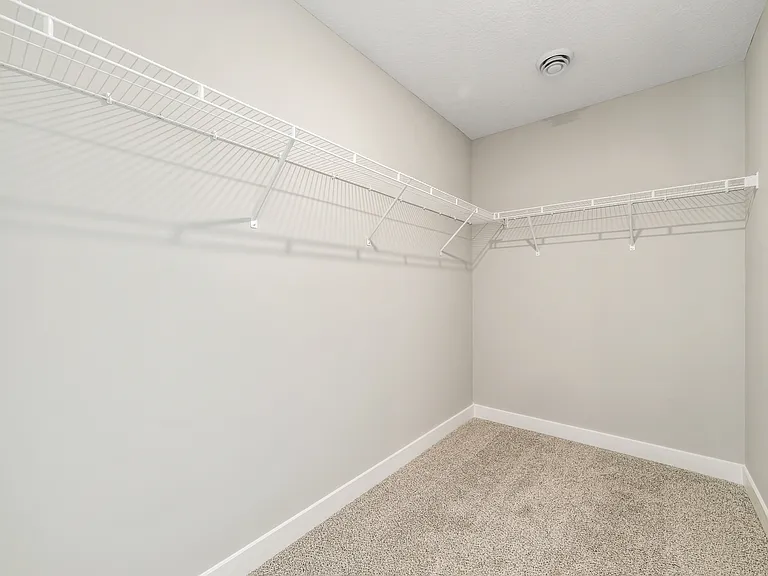 12709 Ashbury Dr — Photo 16