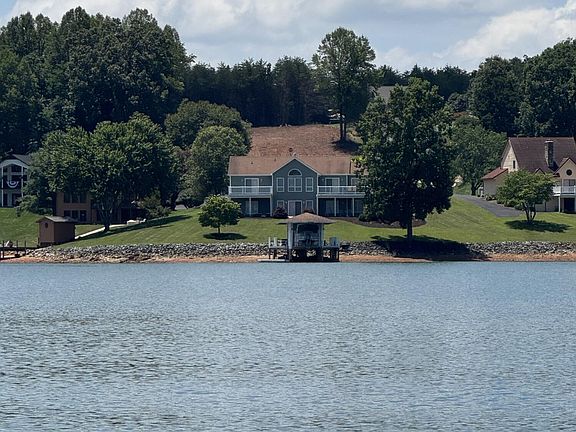 4th image of 443 Cedar Ridge Rd