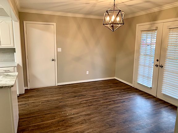 4th image of 3105 Brittney Ln