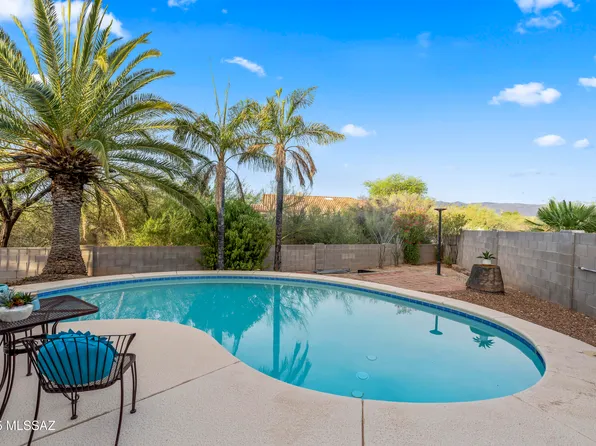 9575 E Briana Ln, Tucson, AZ 85748