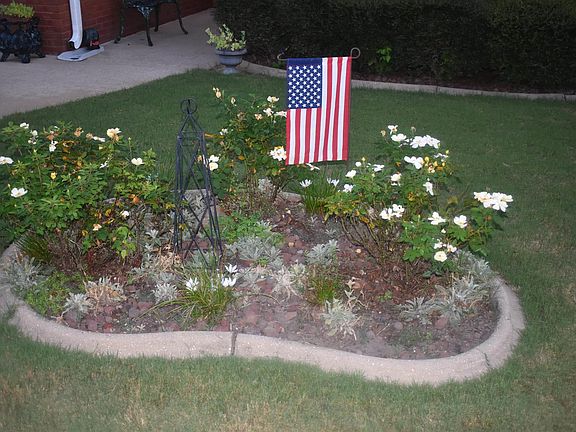 3rd image of 190 Trellis Cir