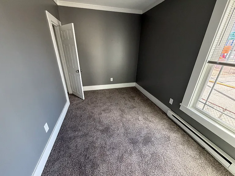 28 King St #2 — Photo 13