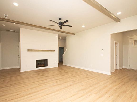 5th image of 5506 SW Tea Olive Ln
