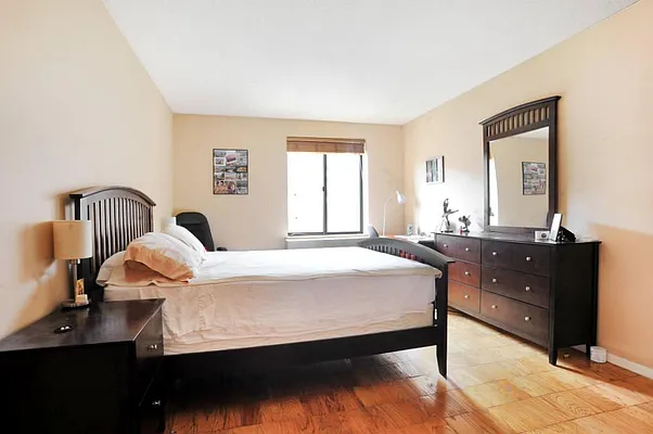 Rented by Town Residential | media 26