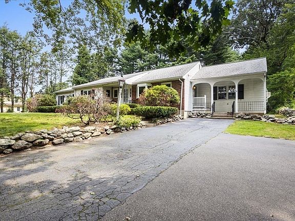 2nd image of 30 Governor Stoughton Ln