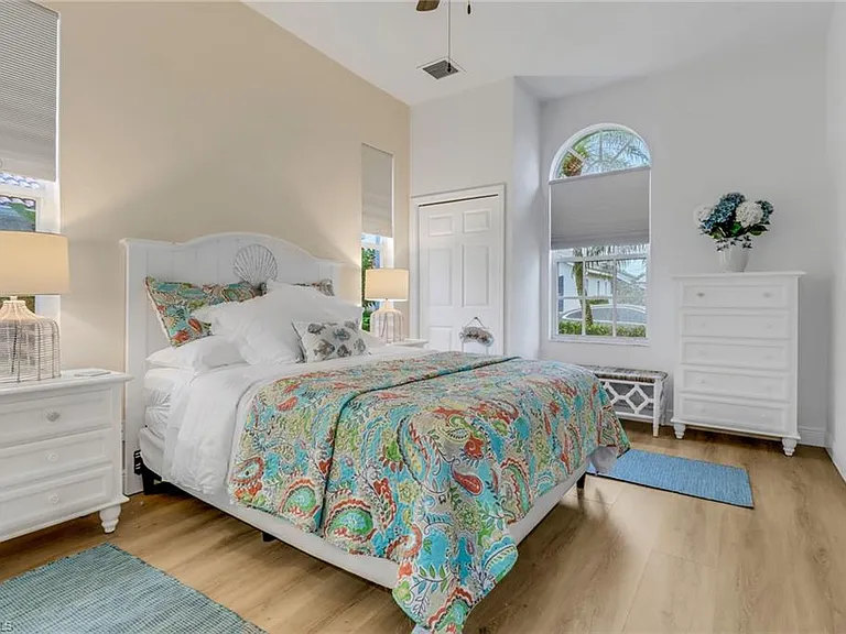 1106 Jardin Dr — Photo 18