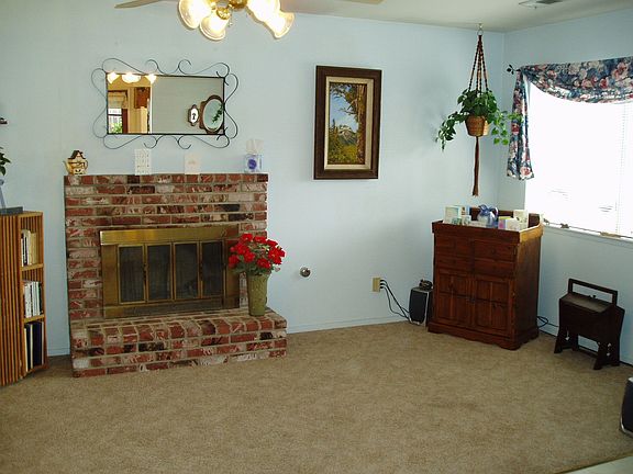 4th image of 4148 W Cambridge Ave