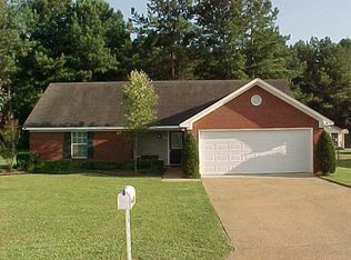 837 Richland East Dr, Richland, MS 39218