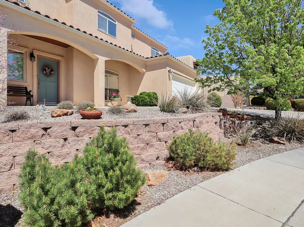 9109 Wilshire Ct NE, Albuquerque, NM 87122