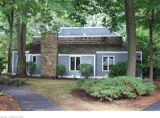 2 Castle Rock, Branford, CT 06405