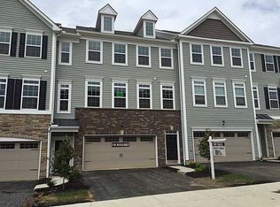 231 Eagle Dr, Cranberry Twp, PA 16066