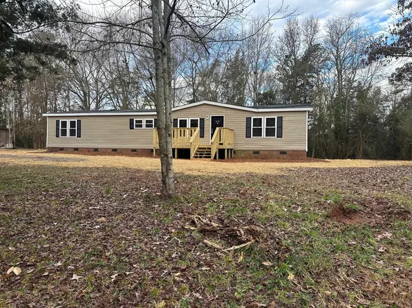 219 Oakdale Rd #9, Townville, SC 29689