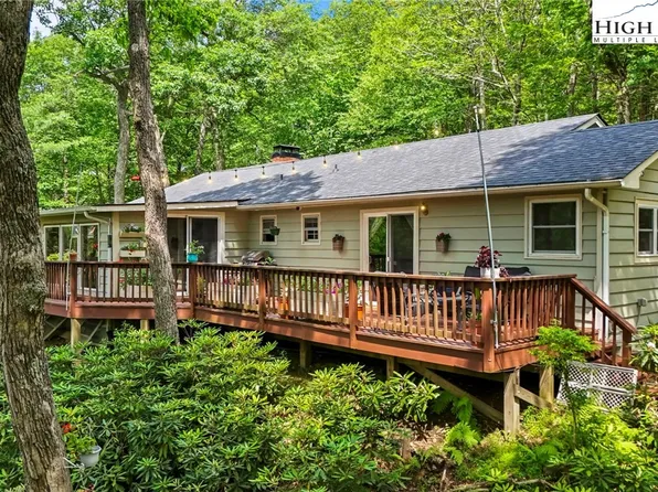 157 Twisted Laurel Lane, Blowing Rock, NC 28605