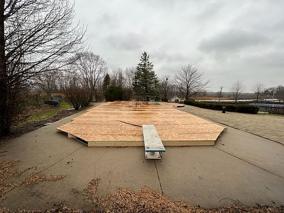 2nd image of 13937 Grenelefe Ln