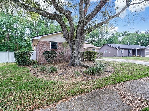 3rd image of 7036 BEECHFERN Lane S