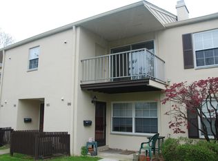 357 Old Forge Xing, Devon, PA 19333