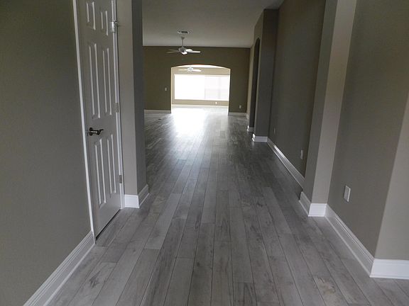 3rd image of 5874 Penney Ln