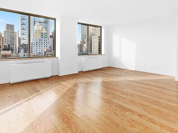 4th image of 236 E 47th St APT 27A