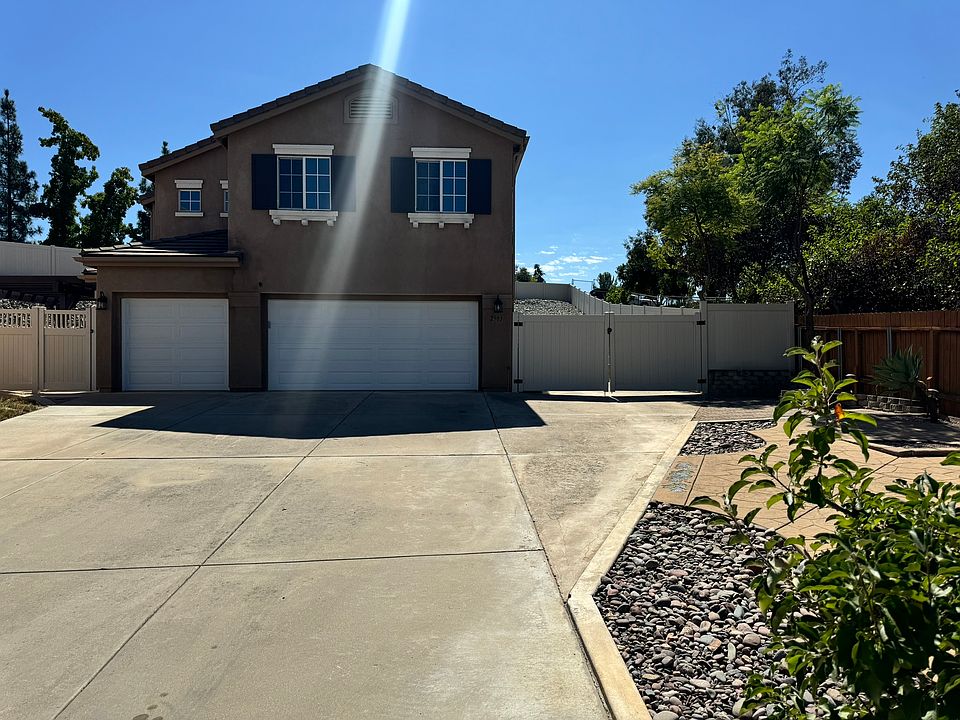 1st image of 2903 Sunhaven Ct